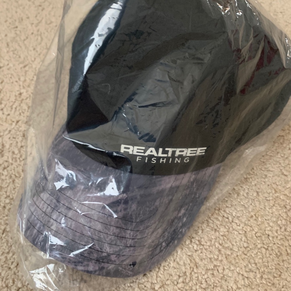 Real tree hat - Picture 3 of 3